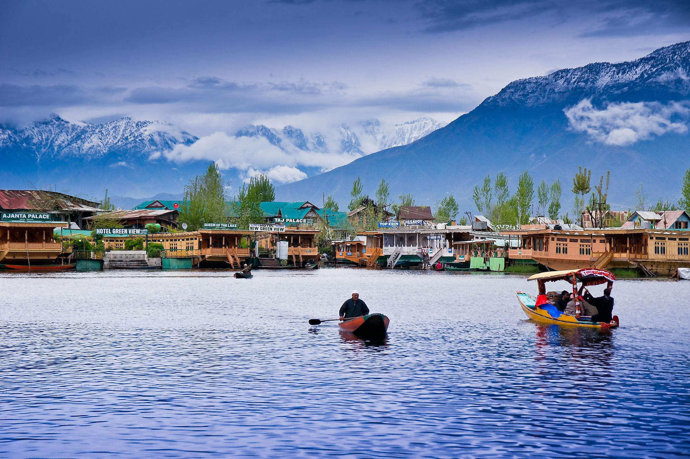 Kashmir - A Paradise On Earth
