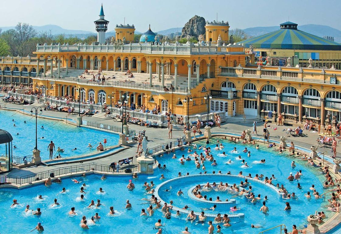 Golden Triagle Of Eastern Europe 12 Nights / 13 Days