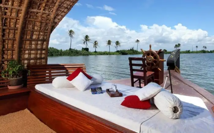 The Most romantic Holiday destinations in India